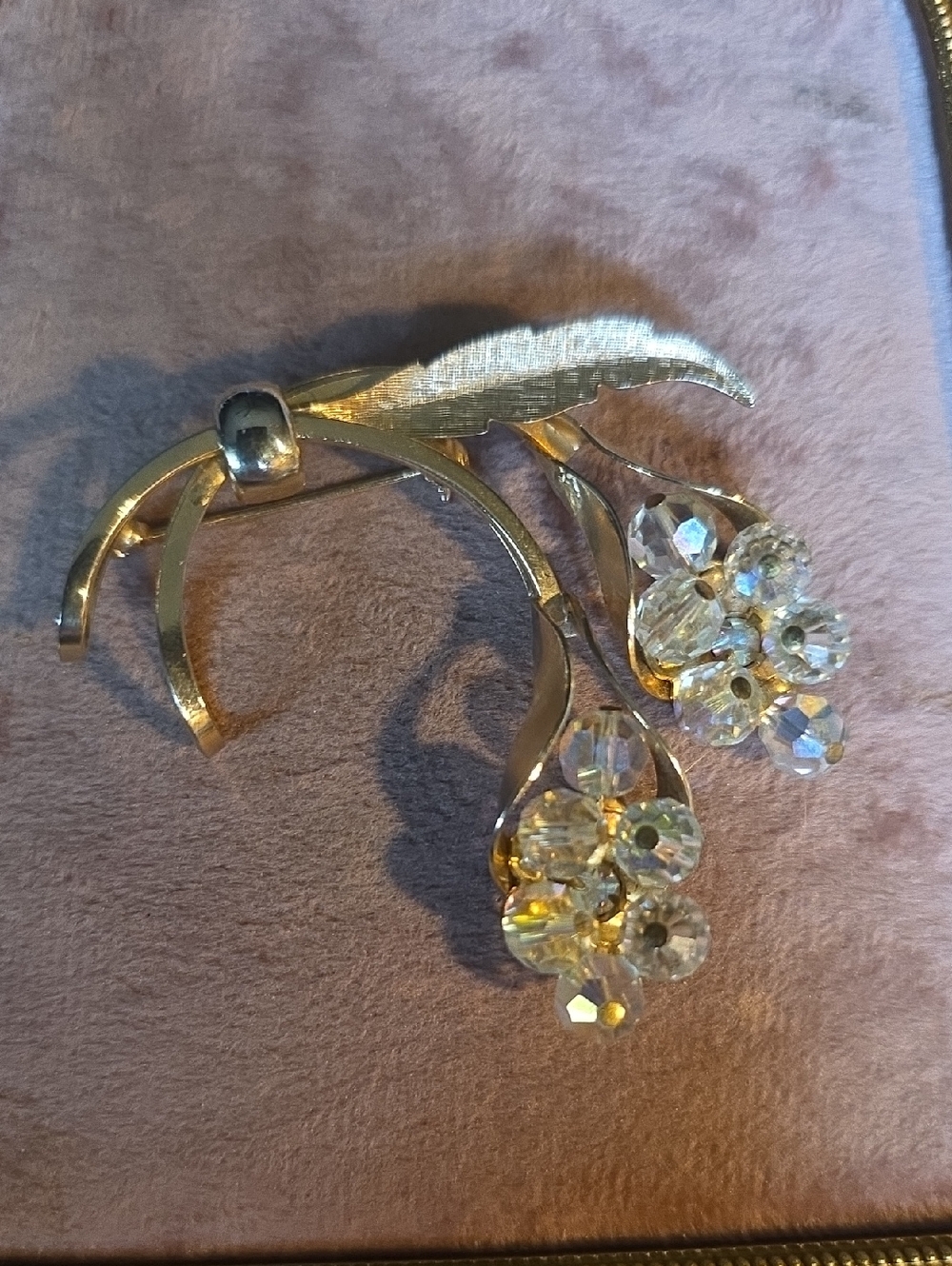 Vintage Gold-tone Floral Brooch Featuring Clusters of Faceted Glass ABs